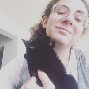 Meet your Posher, Andrea